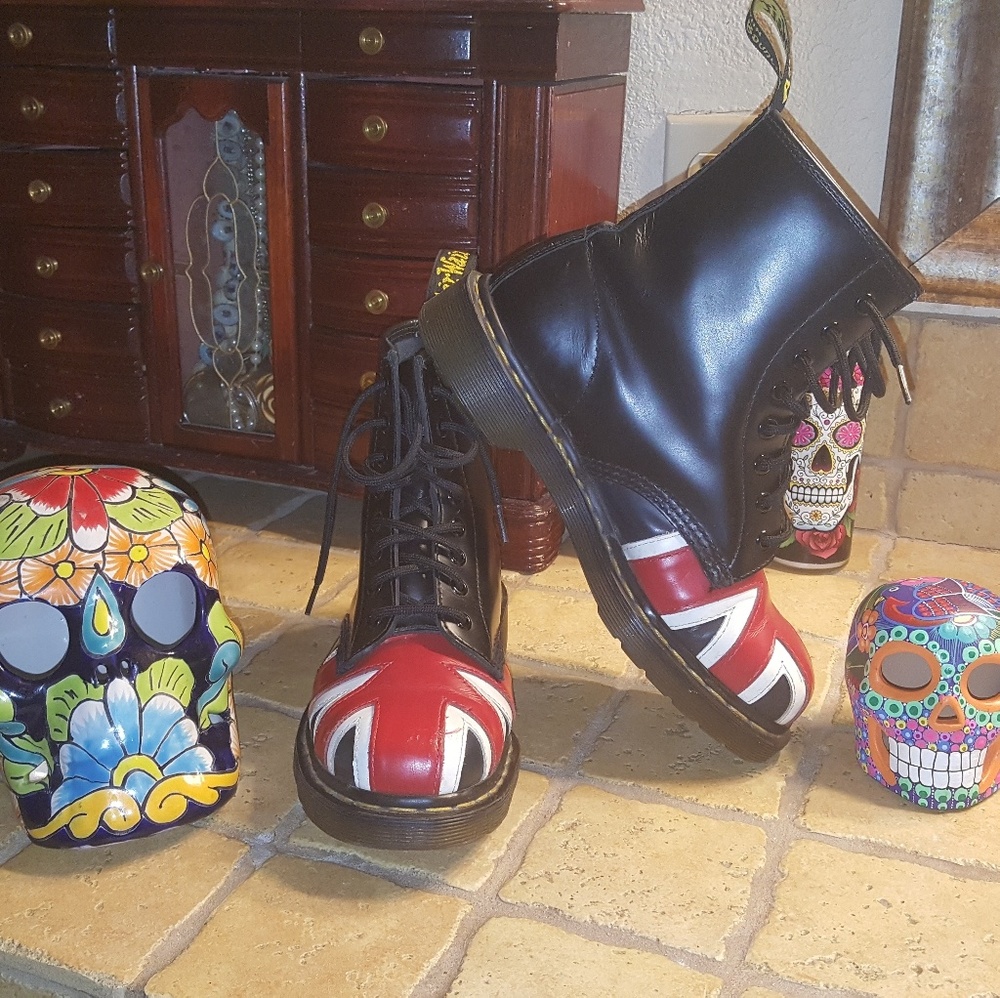 Dr. Martens